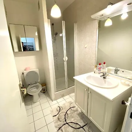 Studio Courbevoie Paris Extérieur photo